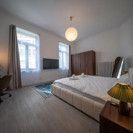 Appartamento 115 M2 Design-loft Mit 3 Sz, Beamer & Balkon Francoforte sul Meno