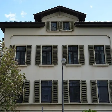 115 M2 Design-loft Mit 3 Sz, Beamer & Balkon