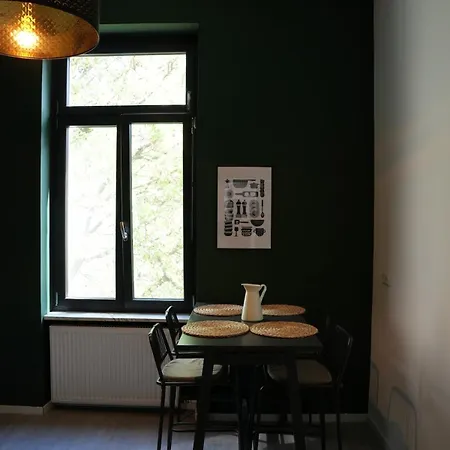 115 M2 Design-loft Mit 3 Sz, Beamer & Balkon