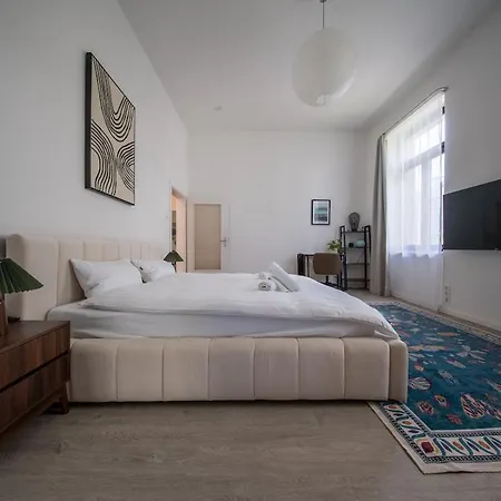 115 M2 Design-loft Mit 3 Sz, Beamer & Balkon Appartamento Francoforte sul Meno